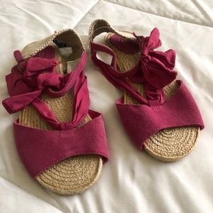 BOGO GAP Pink Suede Espadrille Sandals